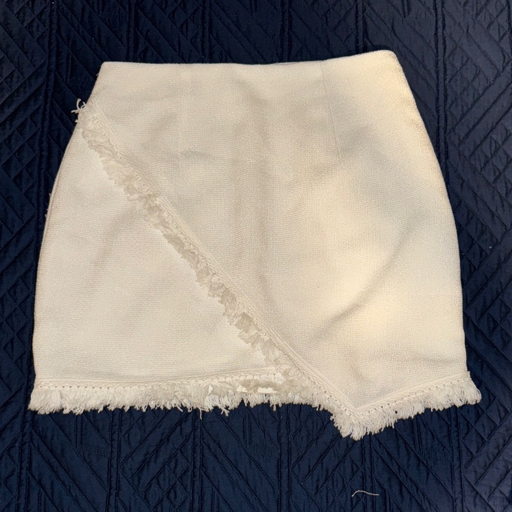 Superdown Cream Fringe Mini Skirt